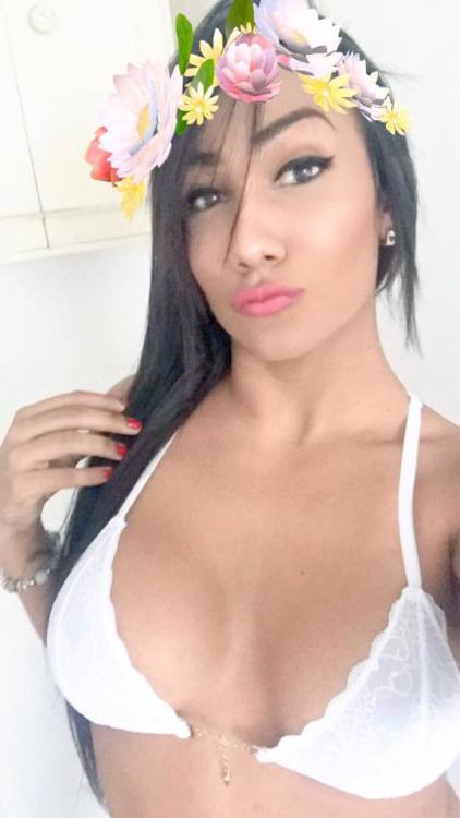 terzabellezza:  Ailyn Osorio 🎀 Ts  Snapchat: adult photos