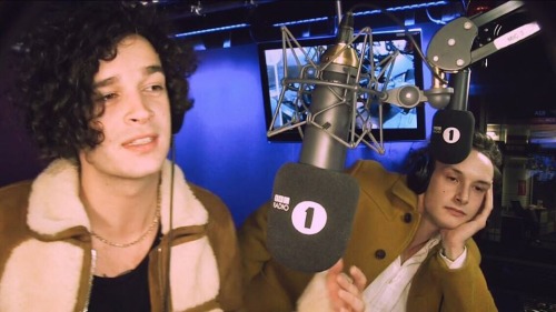 criminalsandliars:He looks like Ikea monkey. George looks like he just realized matty looks like ike