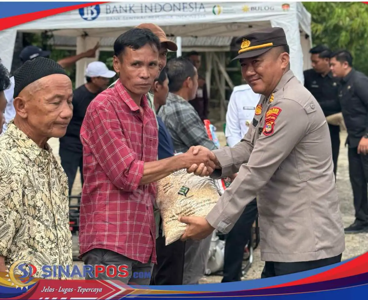 Polres Pesisir Barat Hadiri Progam Tusip, Amankan Kegiatan Penyerahan Bantuan Benih Jagung