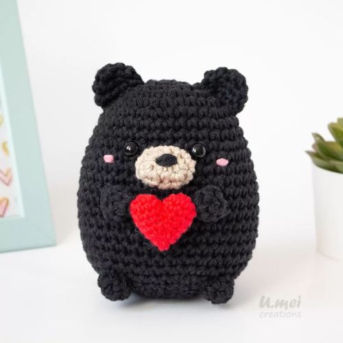 Black Bear, Choco! Choco Bear pattern is coming very soon!!! Keep an eye out! The pattern will be re