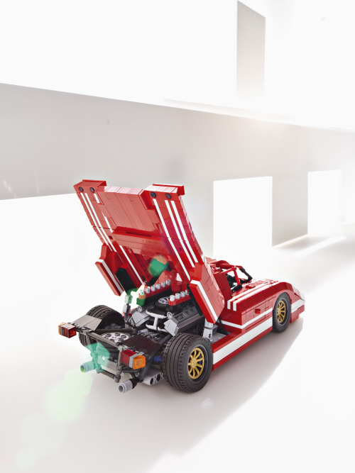 itcars:  Lego Porsche 917(via:legosaurus)