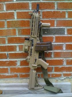 tombstone-actual:  gunnyriv:  Sig 553   Holy