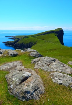 fuckitandmovetobritain:  Neist Point, Isle