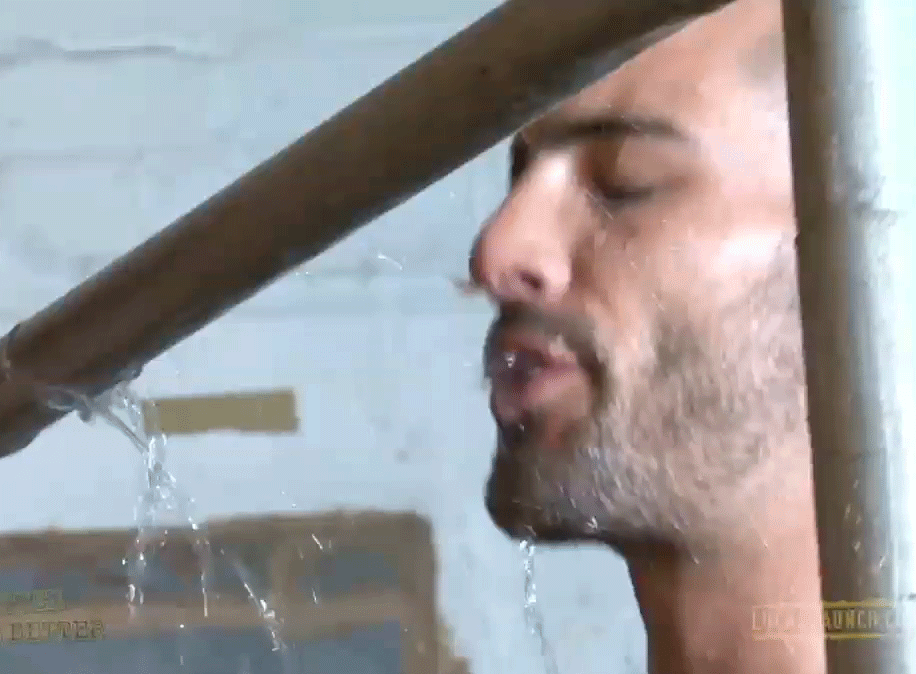 borntoservicestr8men:  Piss in my face.  I want to taste every last drop you’ve