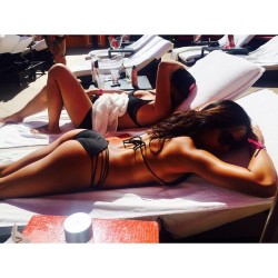 meanwhileinvegas:  TAO BEACHIN😎☀️❤️ #TAObeach #TaoLasVegas #LasVegas #PoolSeason by mbungayy http://ift.tt/1L0Hluh