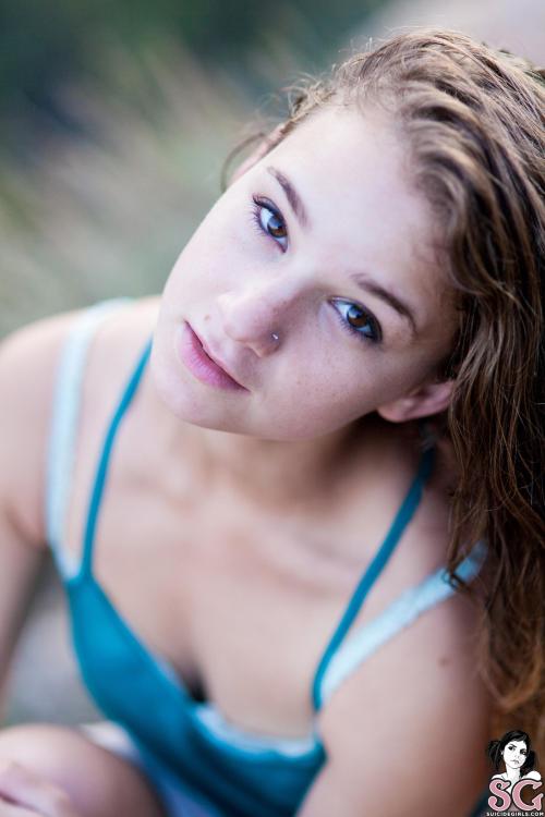 past-her-eyes:   Astraia Suicide astraia.suicidegirls.com suicidegirls suicidegirlsfullsets Link to South African SuicideGirls 