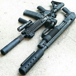 weaponslover:  AR +Mossberg = 👌 