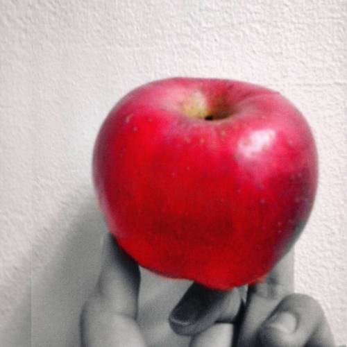 An apple a day keeps the thought of your meaningless existence away.#Day15 #apple #keepsthedoctora