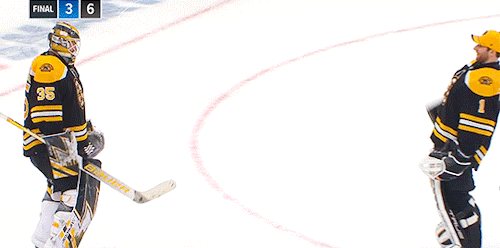 Goalie Hug It Out Linus Ullmark Jeremy Swayman Bruins Boston Ice