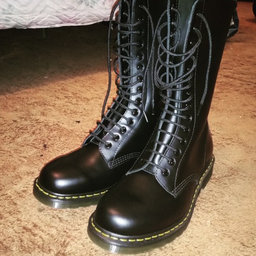 spartanwolf98:My 1914 Doc Marten Boots!