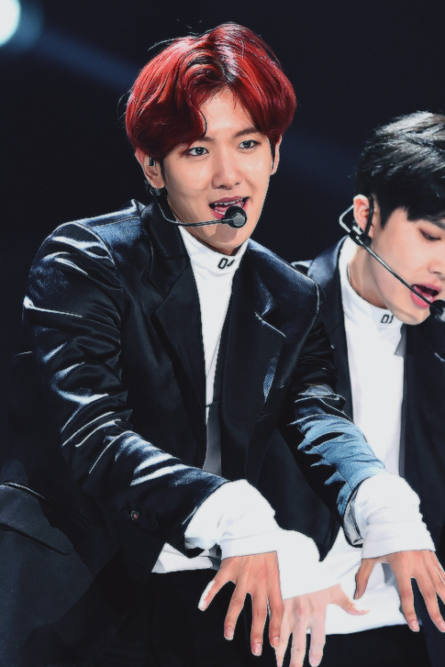 bbhhaircolorred