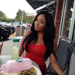 Xoxosheneka:  Lunch. #Nofilter 😁 (At Whole Foods Market) 