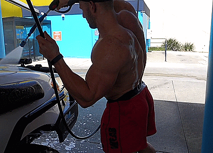 bigmusclestuds:Big stud Nathan Wyld… come wash my jeep big stud!