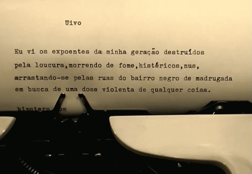 literaturaalternativa:  Não podia deixar de bater na minha máquina e homenagear este grande poema do grande beat Allen Ginsberg.   <3
