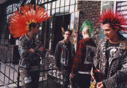 deliciousapplepie:  The Casualties 