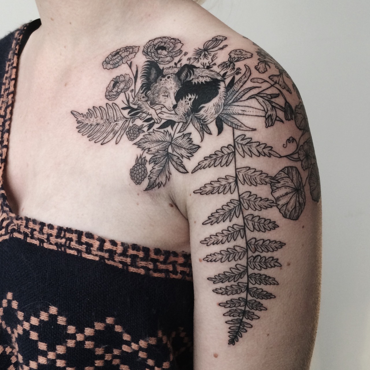 Flower Shoulder Cap Tattoo by Metacharis on DeviantArt