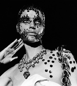 lelaid:  Veruschka in Salomé, 1972