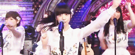 ant38g:  [Perf] Heavy Rotation (TV Tokyo Ongakusai 2017! 2017.06.28)