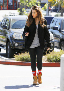 phuckindope:  Khloe Kardashian 