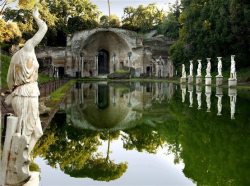 hierarchical-aestheticism:  Hadrian’s Villa