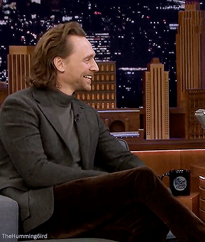 thehumming6ird:Adorably Flustered Tom on The Tonight Show Starring Jimmy Fallon, 25th November 2019