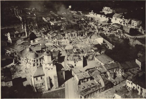 historicalfirearms: First Air Raid of World War Two At 04:40AM on the 1st September 1939 the Luftwaf