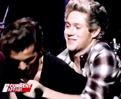 16meets18history:  Int: You’re not a boyband anymore, you’re a manband now. Niall,