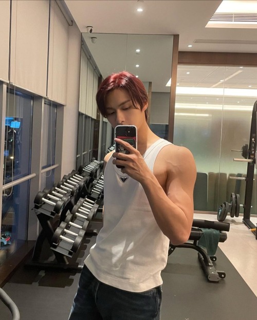 FIRST MINGYU NOW JUN?!?!?!?!