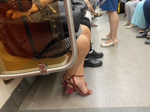 Candid camera legs and feet in public places 