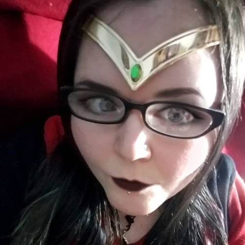 Why does this crown make me feel more like Wonder Woman than Sailor Moon? #nerdgirlproblems