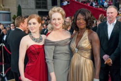 jazz: wigmissing:  theacademy:  Amy Adams, Meryl Streep and Viola Davis on the Oscars red carpet in 2009. All three women were nominated for their performances in Doubt. Adams and Davis were nominated in the Supporting Actress category, while Streep was