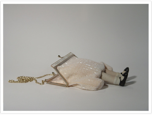 hringana:Sweet sophie White beaded purse, porcelain doll legs, 8"x8"x3.5"