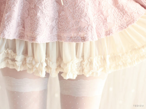 daddyjamesdesires:  For some reason I have soft, pink, and frilly things on my mind today. What happened to my obsession with black lingerie and redheads? 
