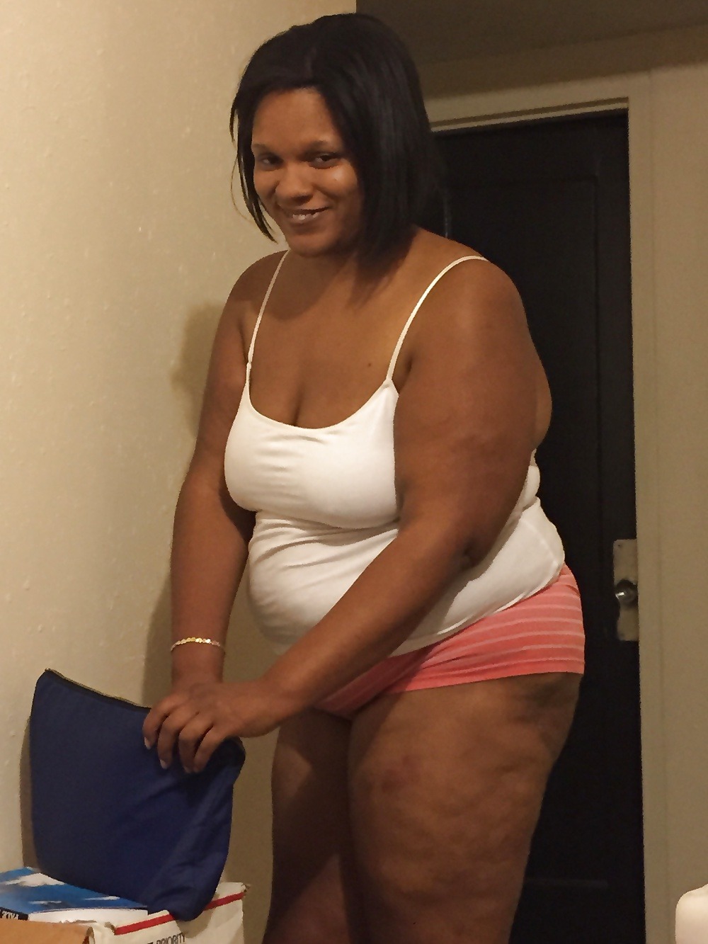 thewildassortment:  Nicole for everbody….. 
