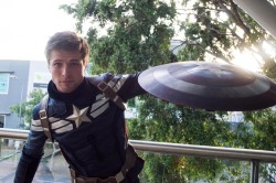 ohcaptainmycaptain1918:  books-and-wolves:jinshuki:No words. xCan we find this guy so I can congratulate him on his face?Probably the only guy other than Chris Evans I will accept as Steve Rogers in my life