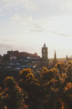 r2&ndash;d2:  Edinburgh by (Angélica Vis) 