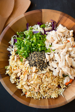 craving-nomz:  Asian Ramen Chicken Chopped Salad