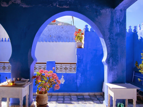 moroccoloverforever:In the northern part of Morocco, 110 kilometers southwest of Tangier, in the heart of the Rif mountain range, lies the charming little town of Chefchaouen.