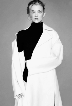 celebritiesource:  Natalie Dormer for Glamour UK’s December 2014 Issue 