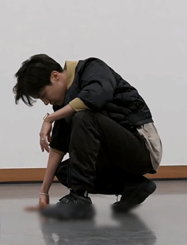 Hoseok Weekly 12/78