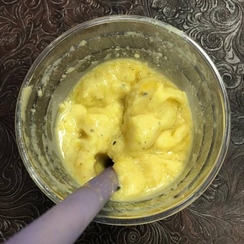 ~ hemp happiness ~ Mango, pineapple, yogurt, hemp protein, cacao, and Maca root!  #yum #hemp happine