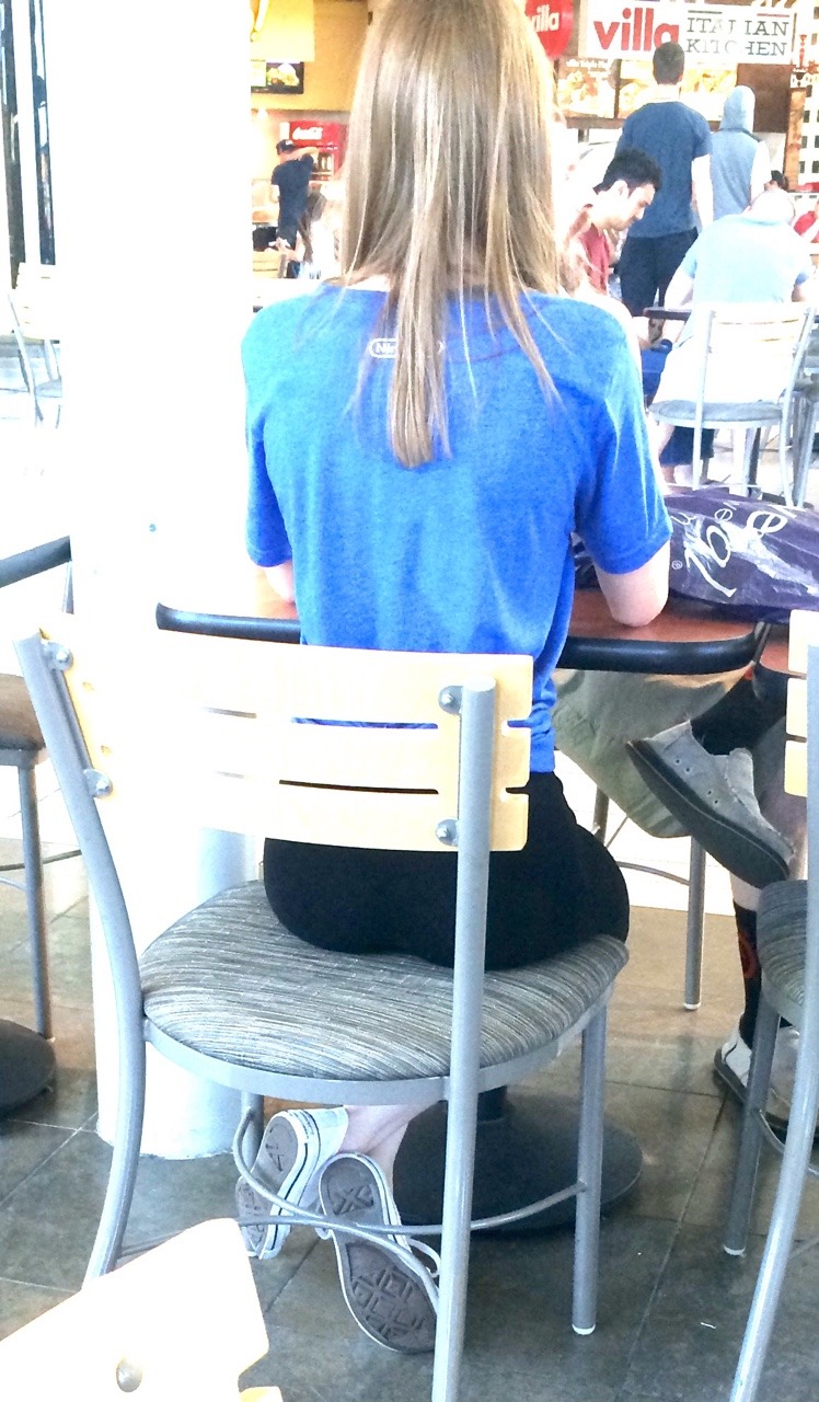 illegalanal:  Young yoga pants ass