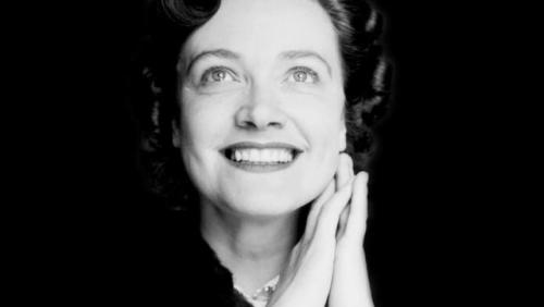 https://youtu.be/hVH8wmgQkI8Kathleen Ferrier - Agnus Dei - Bach.