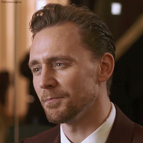 thehumming6ird:Tom Hiddleston at the BAFTA LA Tea Party, 7th January 2017