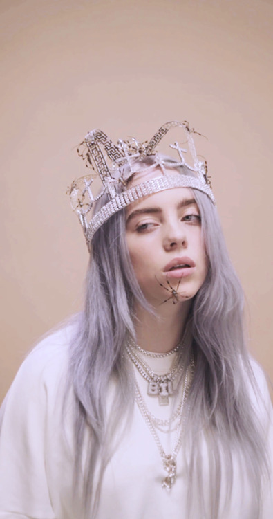 tokyonightlight: You should see me in a crown.