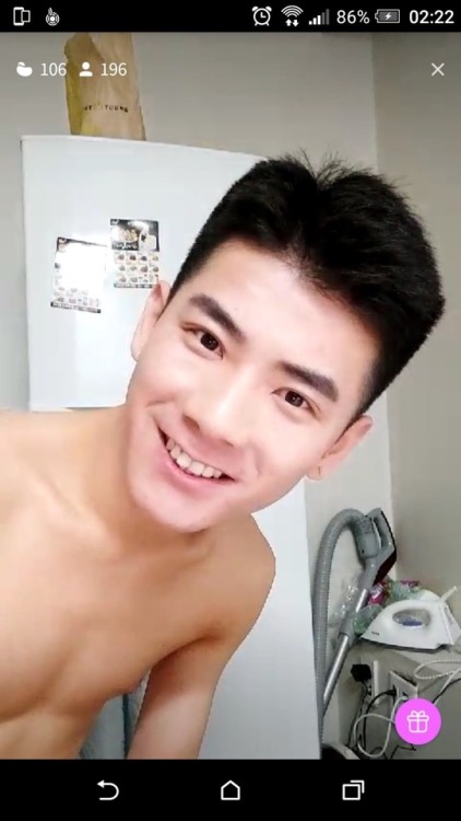 assman-69: jp-aguys:Chinese guy~