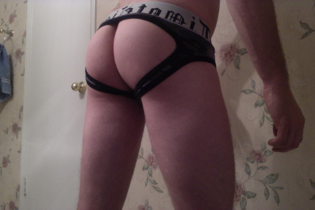 kidzombie:  Got to have my going out underwear on. 
