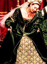 lady-arryn-deactivated20140718:  ever after + costumes 