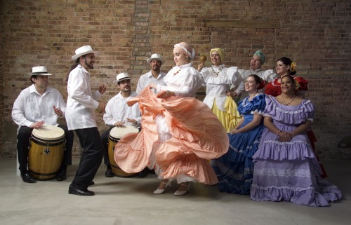 sepia2sage:  Bomba is an Afro-Puerto Rican folkloric music style developed throughout the 17th, 18th and 19th centuries by west African slaves brought to the island by the Spanish. It is a communal activity that still thrives in its traditional centers
