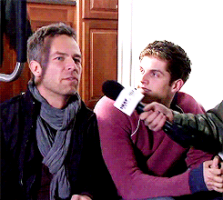 hoechloin:  posey hitting jr with the microphone 